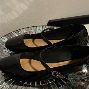 Black Patent Leather Mary Jane Shoes